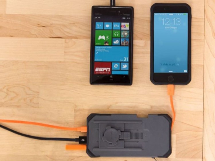 Rokform BackPack Backup Battery: The iPhone 6 Buddy System