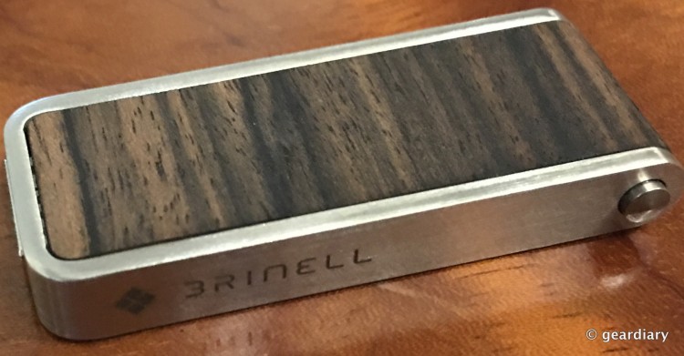 05-Gear Diary Reviews the Brinell Stick Single Action Wood USB 3.0 Flash Drive-004
