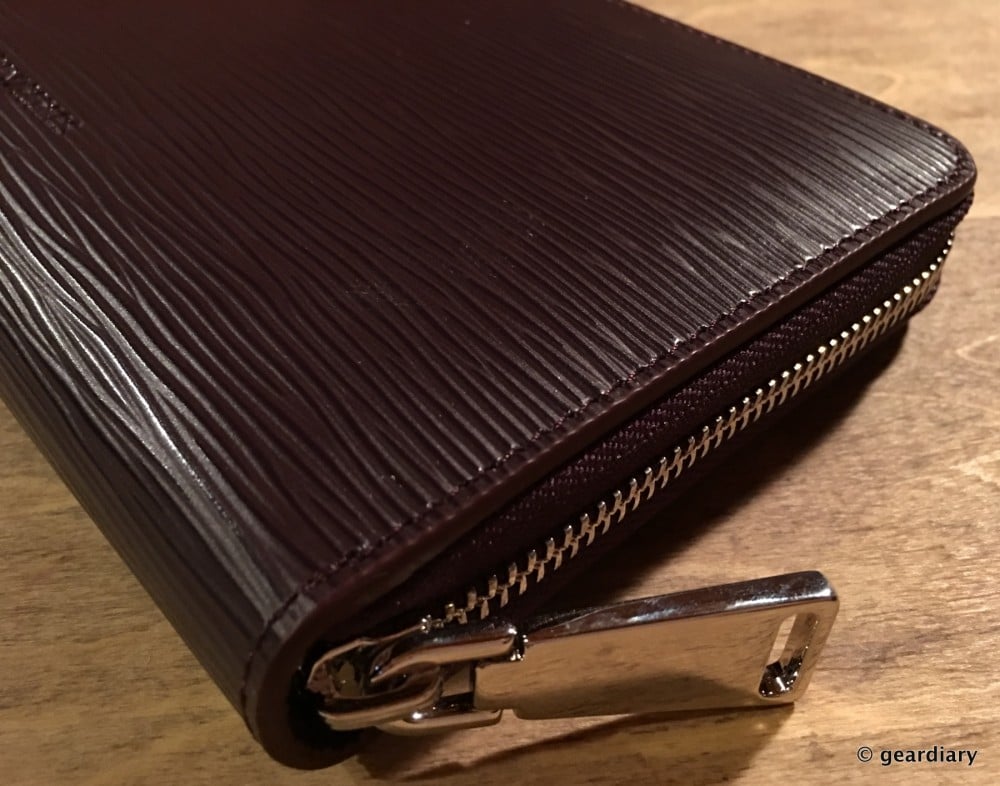 Beyzacases Tule Leather Wallet: Carry Your Smartphone in One of the Classiest Wallets Yet