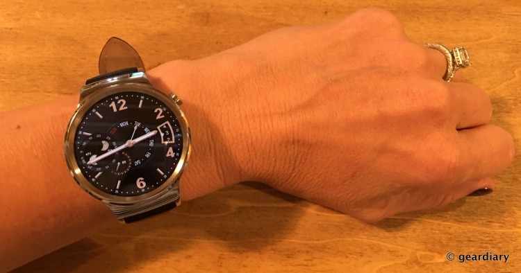 1-Huawei Watch on wrist