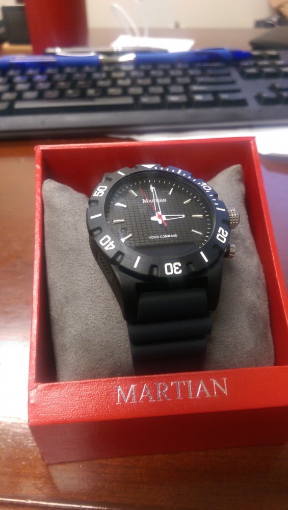 Martian Envoy G10 Review: The Smart-ish Smartwatch