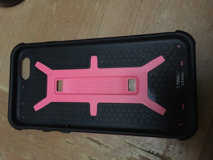 UAG iPhone 6/6S Case: Pretty in Pink