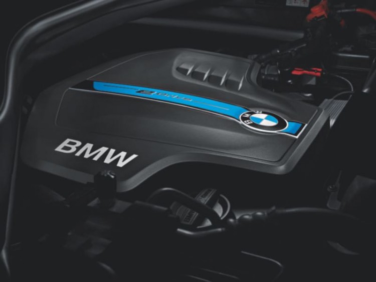2016 BMW X5 xDrive40e: Better, Brighter, Greener