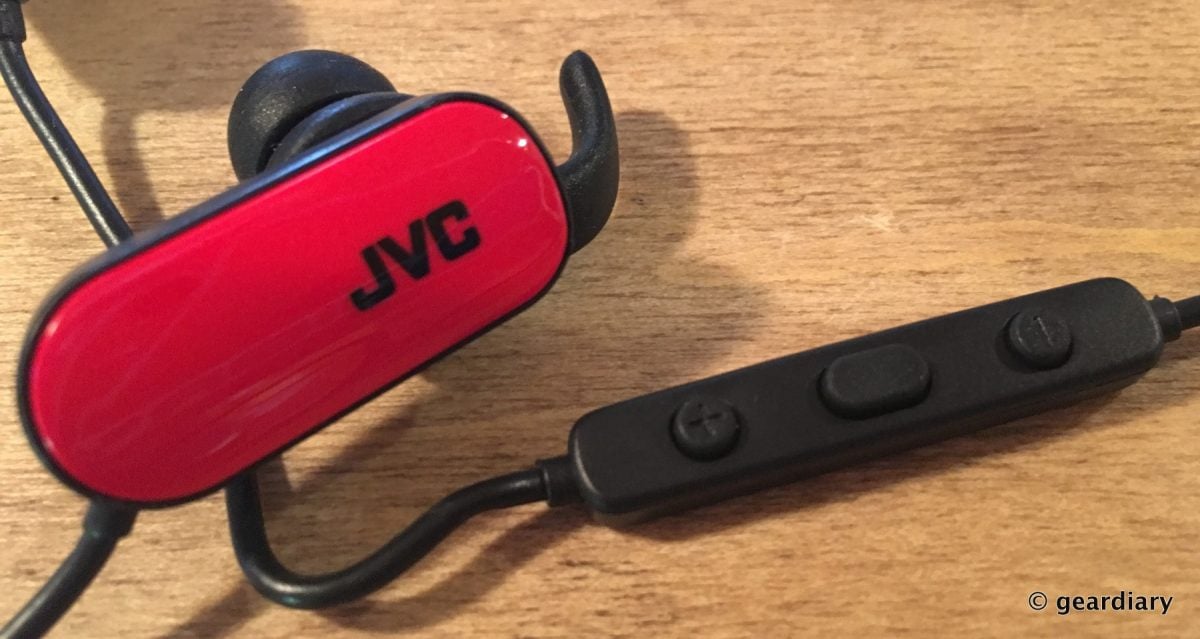 JVC HA-EBT5 In-Ear Headphones: Wireless, Splashproof and Perfect for Active Moms