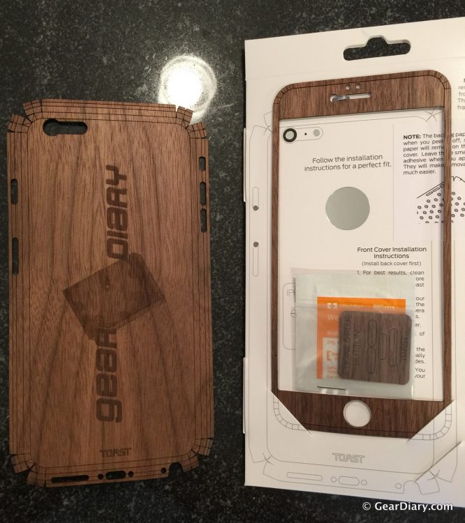 Toast Offers Gorgeous Engraved Wood Covers for Your Mobile Devices
