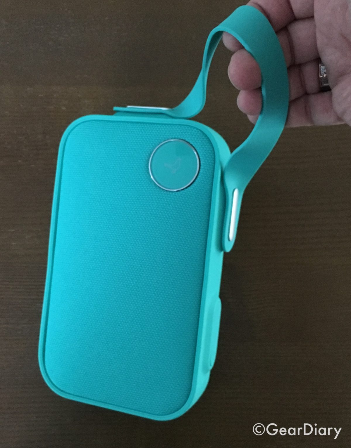 You'll Snap Your Fingers for the Libratone ONE Click Portable Speaker