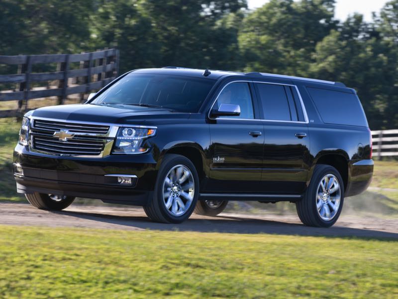 Chevy Suburban and GMC Yukon XL: Carryalls that Carry On