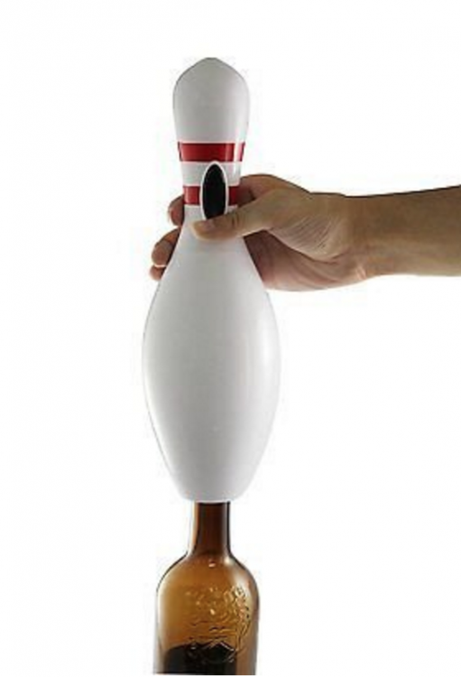 wineovation-bowling-pin-bottle-opener-1