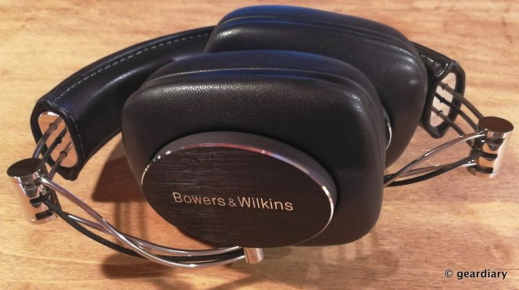 Bowers & Wilkins P7 Wireless Headphones: Swanky and Yet Practical