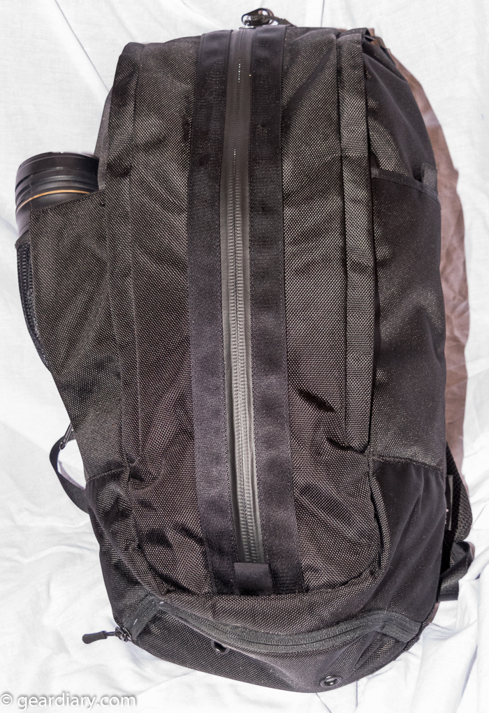 AER Duffel Pack Is the Perfect Work Backpack for Non-Tech Workers ...