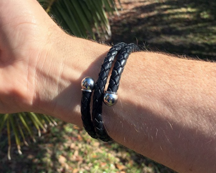 Active Edge Leather Wrap Bracelet Lets You Look and Feel Great