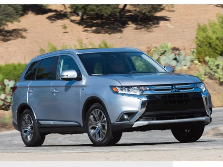 2017 Mitsubishi Outlander Family Crossover Not to be Overlooked