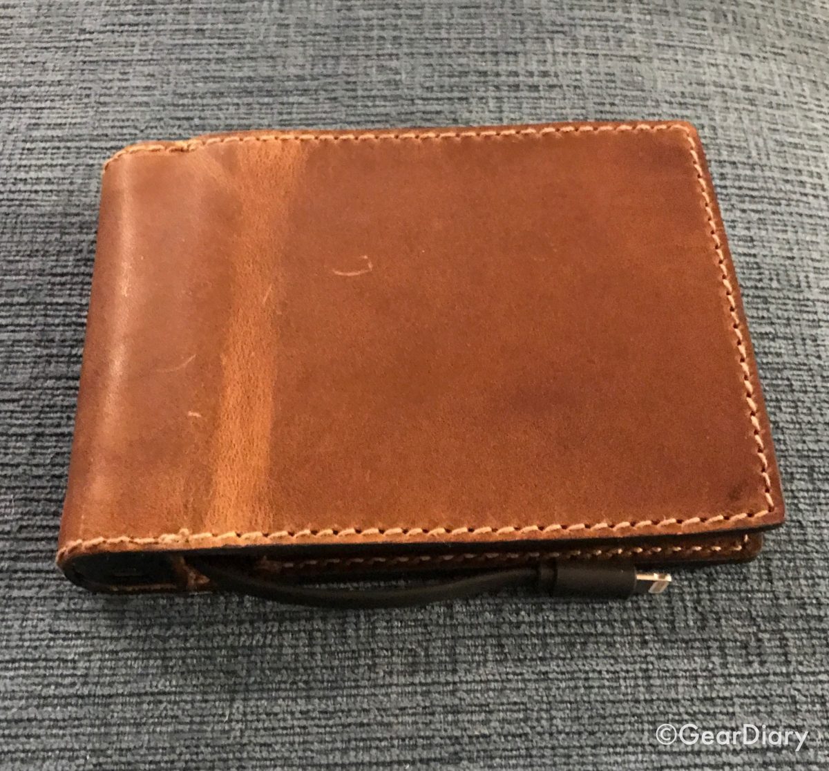 Nomad Leather Battery Wallet Charges Your Phone and Protects Your Info ...