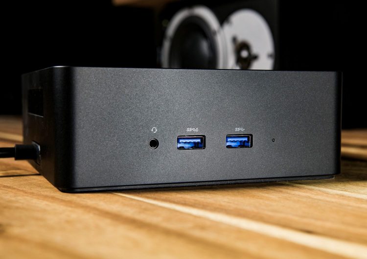 Dell Thunderbolt Dock TB16 Review: Connect Your Whole Setup with One Cable