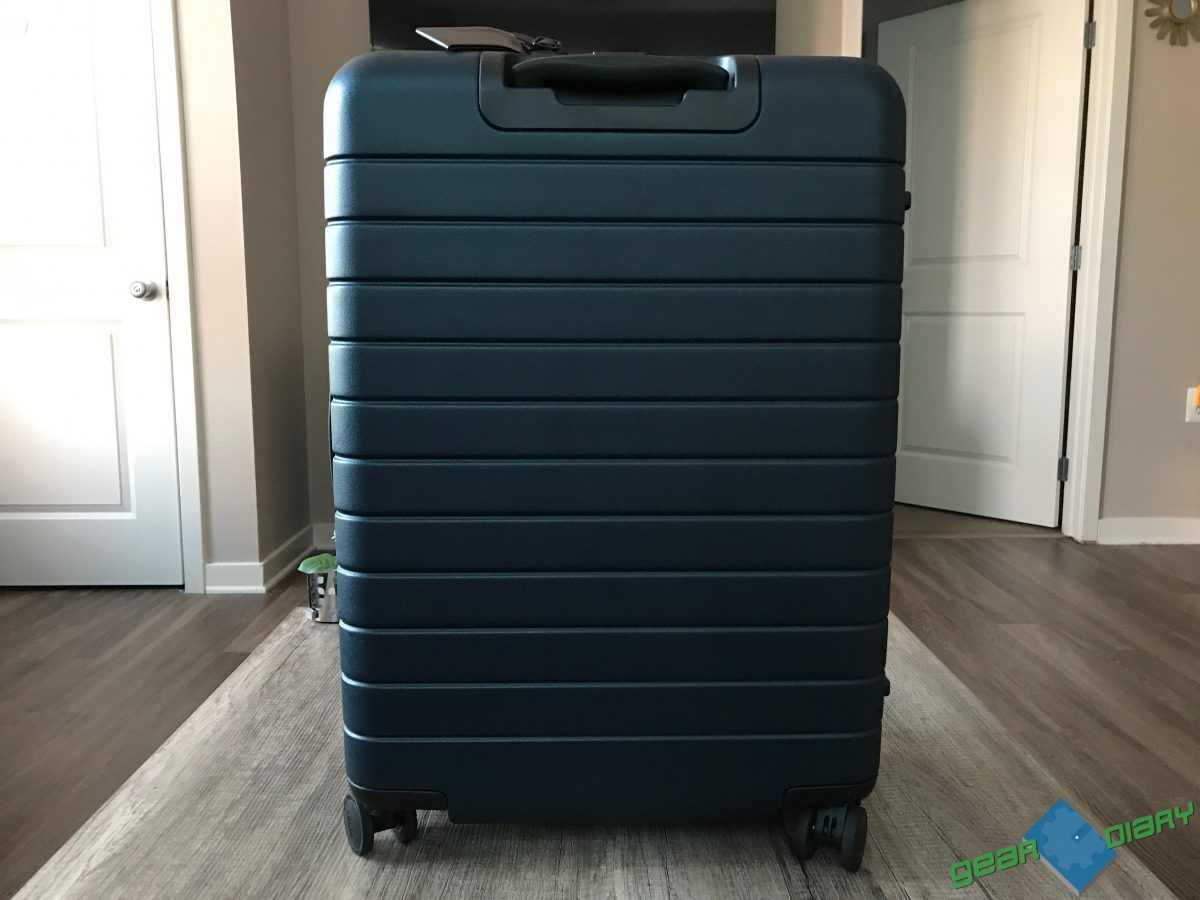 The Medium Suitcase by Away Luggage: A Great Checked Bag for Your Trip ...