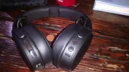 Skullcandy Crusher Wireless Headphones Are a Treat for Your Ears!