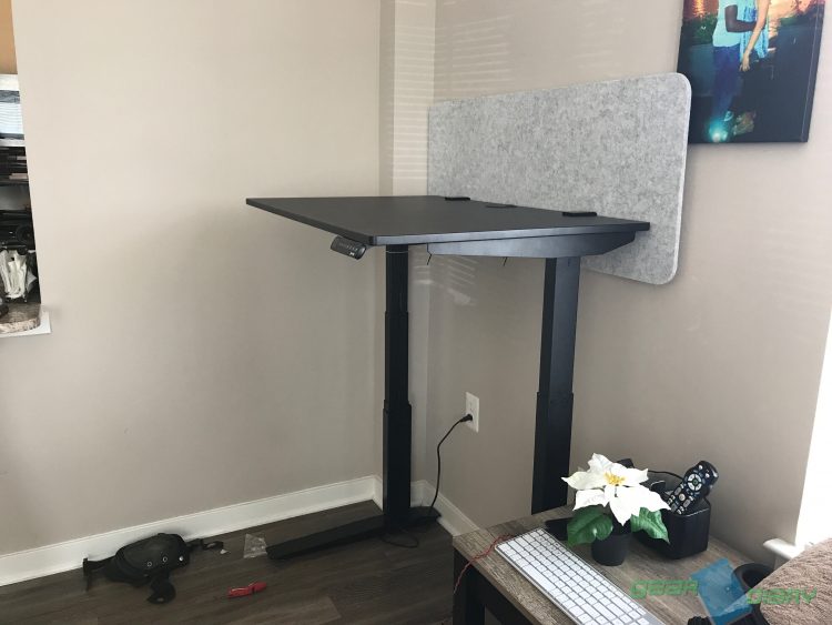 Fully's Jarvis Standing Desk Is the Best Setup for Your Home