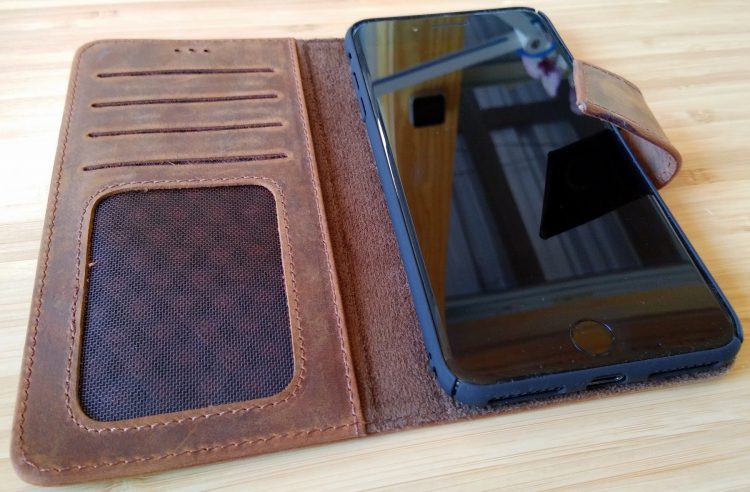 Galen Leather: Luxurious Accessories for Your Electronic Devices