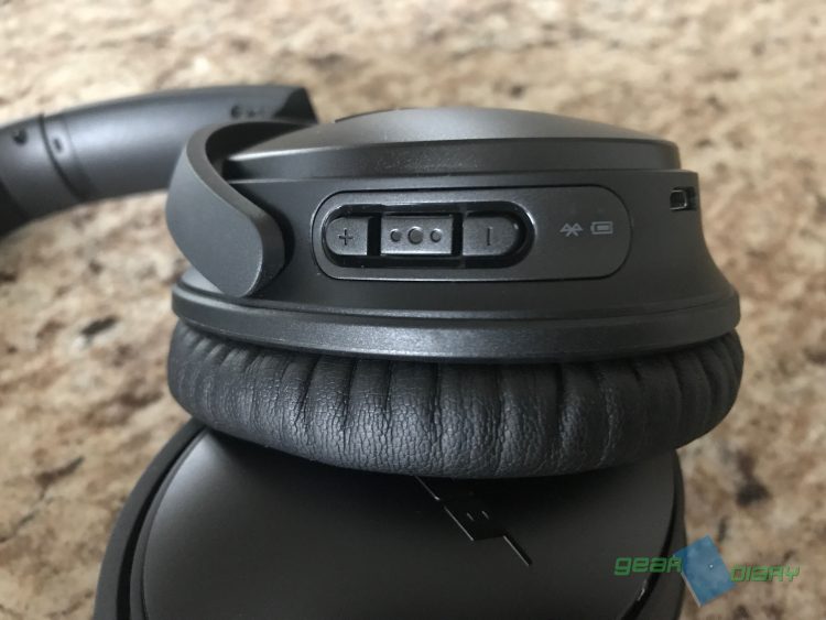 Outside Noise Is Non-Existent with the Bose QuietComfort 35 Bluetooth Wireless Headphones