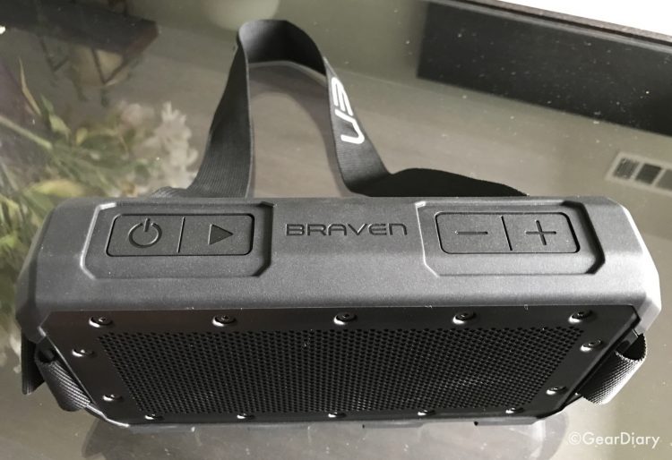 The BRAVEN BRV-BLADE Bluetooth Speaker Lets Your Music Slice Through the Quiet