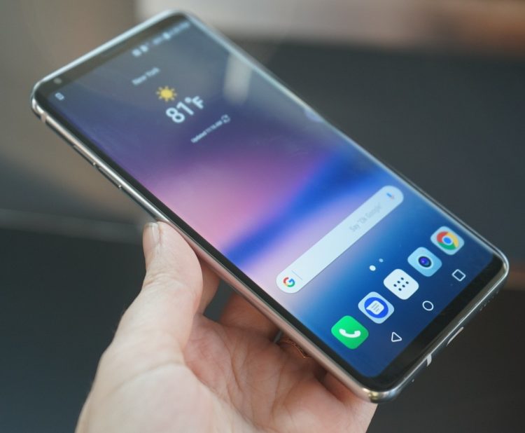 LG V30: A Small-ish Phablet with Huge Features
