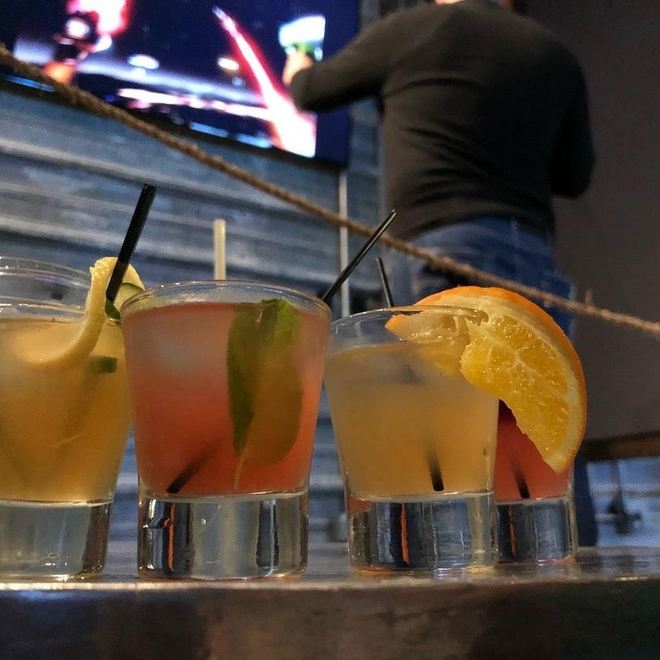 Punch Bowl Austin Review Can VR Gaming Work While Dining? Gear Diary