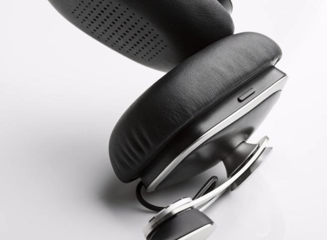 Moshi Reveals Their New Avanti Air On-ear Bluetooth Headphones