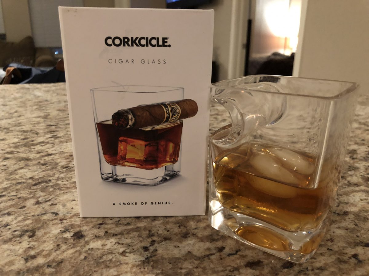 CORKCICLE. Cigar Glass