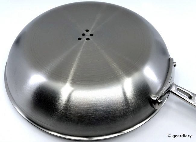 Misen 10" Skillet: The Perfect Pan for Your Kitchen Arsenal