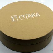 Pitaka MagHive: Smart Organization and Reminders in an Attractive Wooden Hub