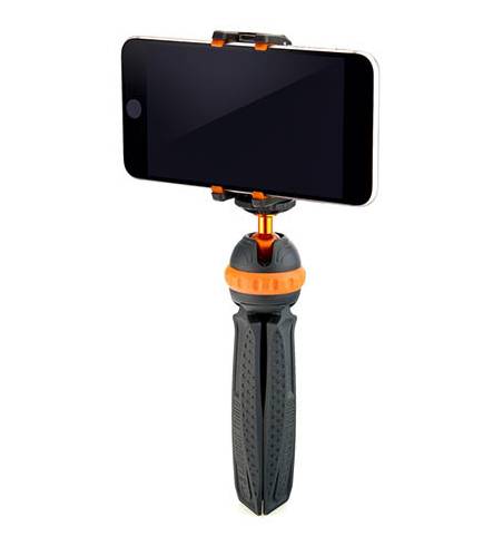 Up Your iPhoneograohy Game with the Iggy and The Cradle from 3 Legged Thing