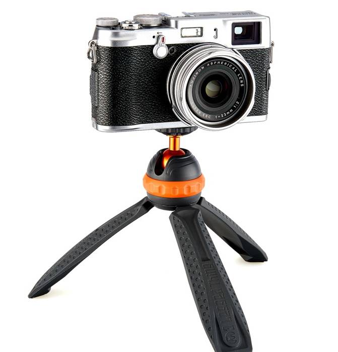 Up Your iPhoneograohy Game with the Iggy and The Cradle from 3 Legged Thing
