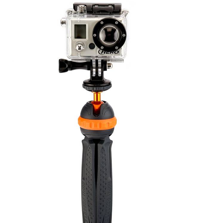 Up Your iPhoneograohy Game with the Iggy and The Cradle from 3 Legged Thing