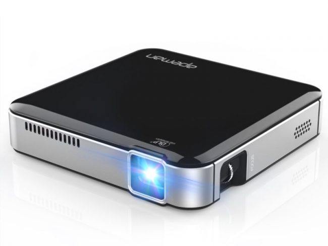 Apeman M4 Super Mini Digital Projector Is Ready for the Big Show