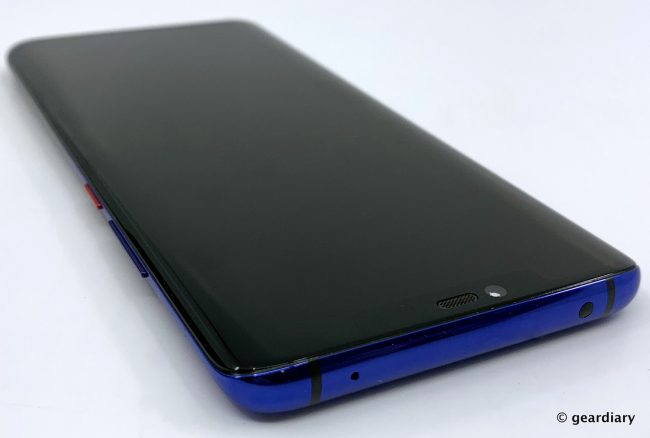 The Huawei Mate 20 Pro Deserves All of the Superlatives