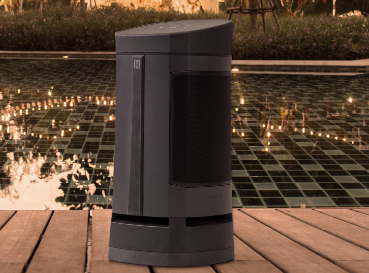 Soundcast VG5 All-Weather Bluetooth Speaker is a Tower of Power