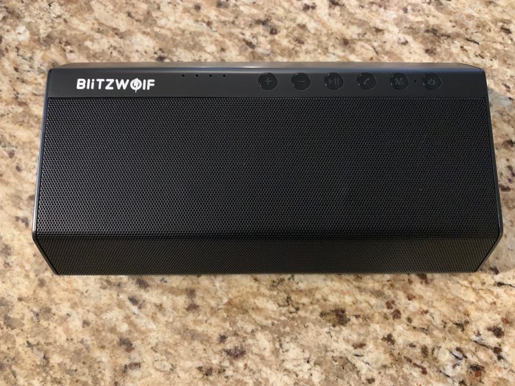 Blitzwolf's New Bluetooth Speaker Made My Christmas Party a Hit