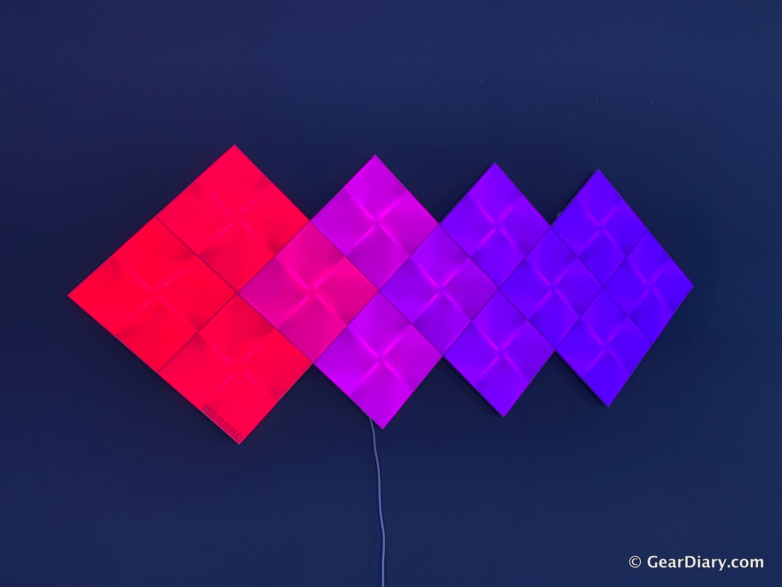 Godkendelse bluse eksotisk Nanoleaf Canvas Is Gorgeous Kinetic Art That Adds Brilliance to Any Space |  GearDiary