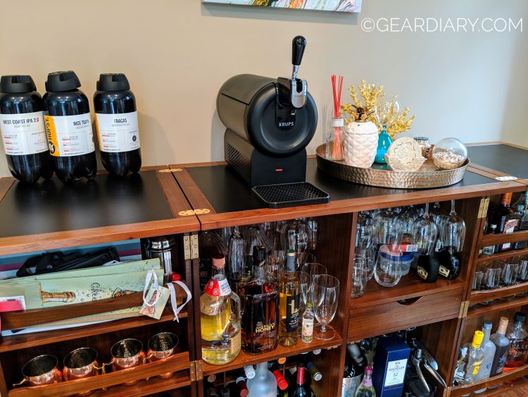 Hopsy Sub Compact Makes a Great (but Noisy) Addition to Your Bar at Home
