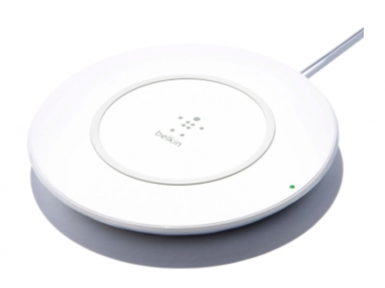 7 Wireless Chargers for Workspace Functionality