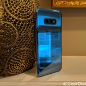 The Samsung Galaxy S10e Is Proof That Size Doesn't Matter
