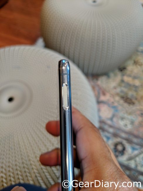 The Samsung Galaxy S10e Is Proof That Size Doesn't Matter