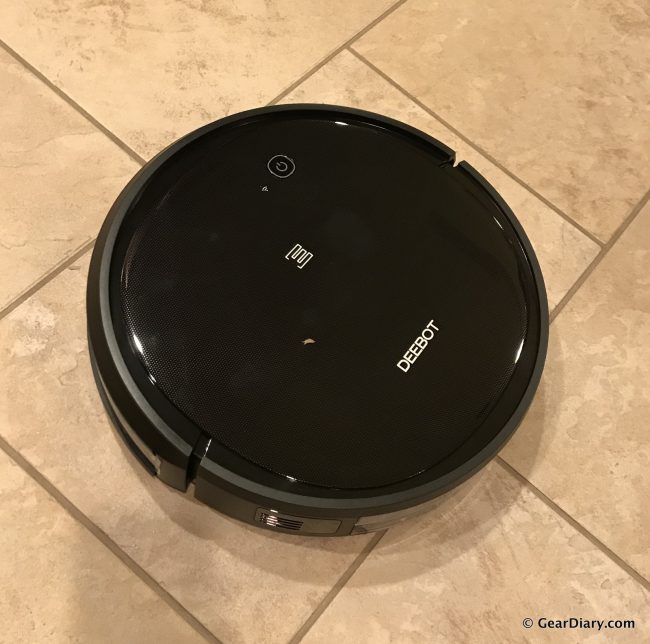 Ecovacs Deebot 500 Is a Great Robot Vacuum That's Easy on the Wallet