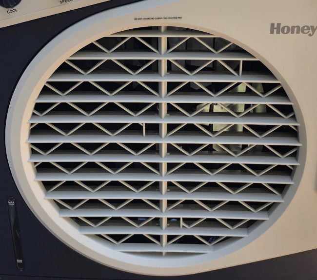 Honeywell CO60PM Indoor/Outdoor Evaporative Air Cooler Is Great for Summer