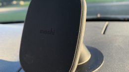 Moshi SnapTo Magnetic Car Mount with Wireless Charging Is My Favorite Car Accessory