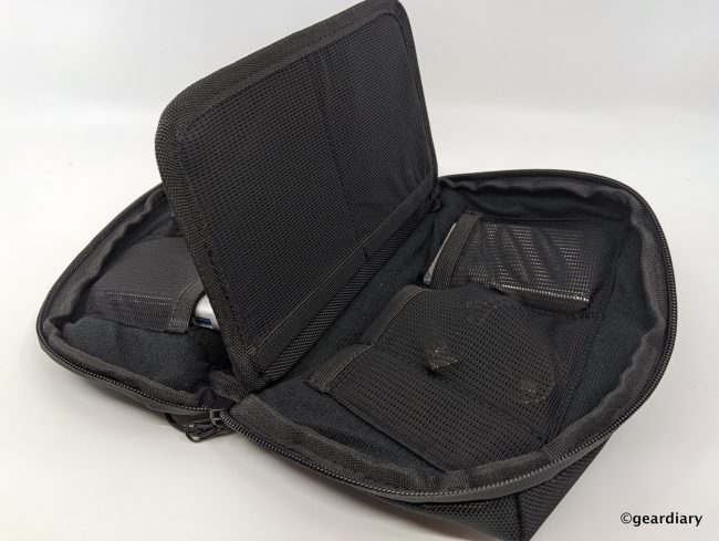 Oneadaptr Evri Accessories Pouch: The Perfect Place to Stow Your Cables, Chargers, and More
