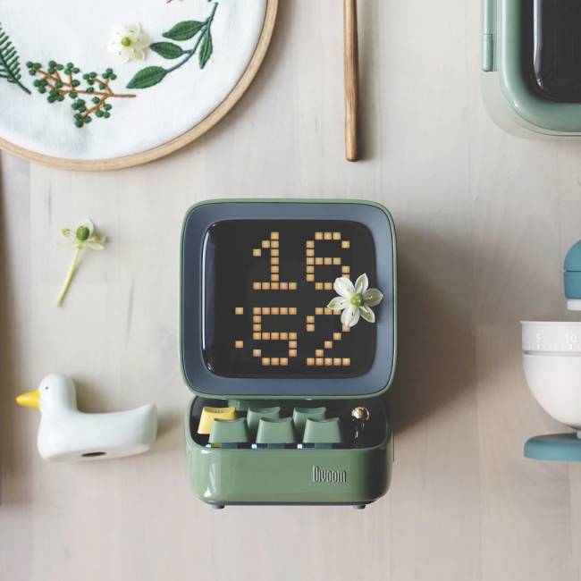 Divoom Ditoo Is the Cute Retro Game Clock and Speaker That You Didn't Know You Wanted 7 Divoom Ditoo Is the Cute Retro Game Clock and Speaker That You Didn't Know You Wanted