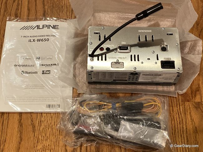 The Alpine Power Duo Is the Best Affordable Upgrade You Can Make for Your Car Stereo