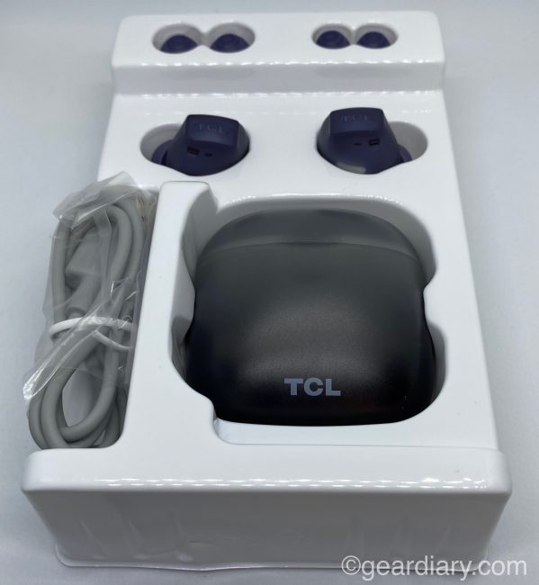 TCL SOCL500TWS True Wireless In-Ear Bluetooth Headphones Are Easy on the Wallet