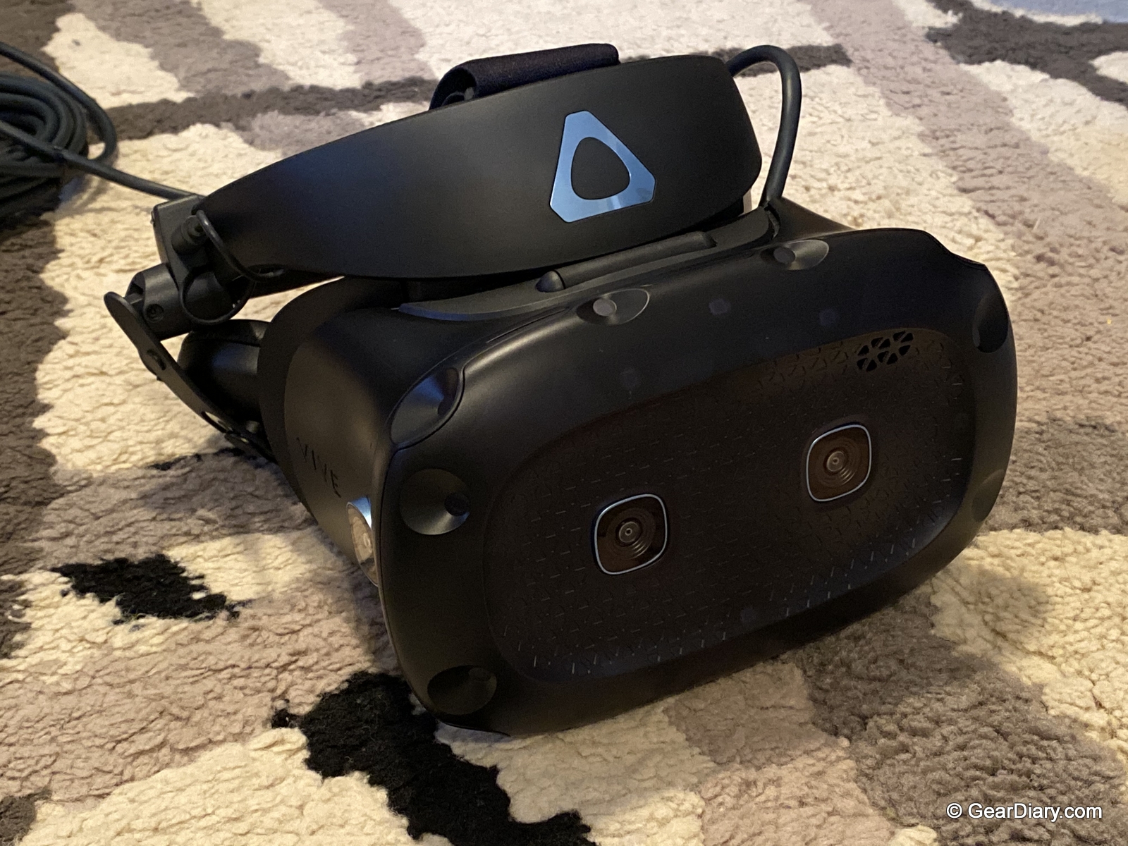 HTC Vive Cosmos Elite Virtual Reality Headset Makes For A Great Escape ...